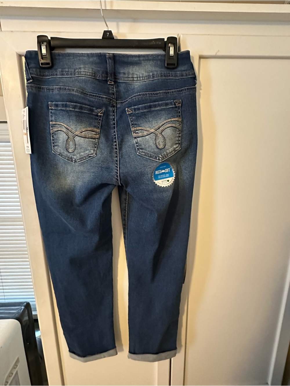 Wallflower Blue Cropped Cuffed Jeans - Picture 5 of 9